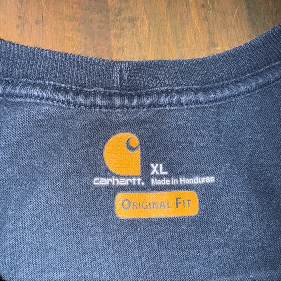Carhartt Shirt Mens XL Faded Navy Blue Original Fit Crewneck Short Sleeve Pocket - Picture 3 of 7